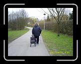 DSCN3316 * Go to the supermarket. * 2560 x 1920 * (3.68MB)