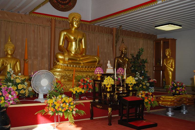 DSC_0070.JPG - พระประทานของวัด