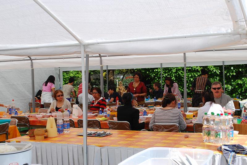 DSC_0178.JPG - เรานั่งพักกินข้าวกัน