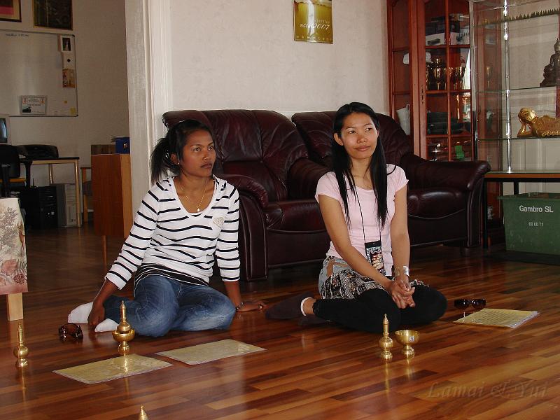 Emmy-Lamai-Yui-04.JPG - ดูๆ ตั้งใจกันสุดๆ