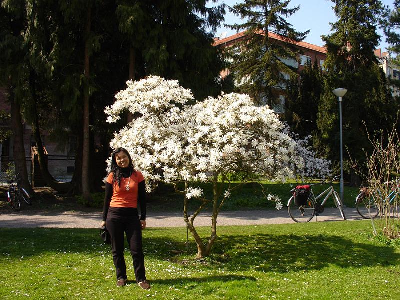 Botan28042008_03.jpg - พอก้าวขาเข้าสวนปุ๊บก็ถ่ายรูปกันปั้บ